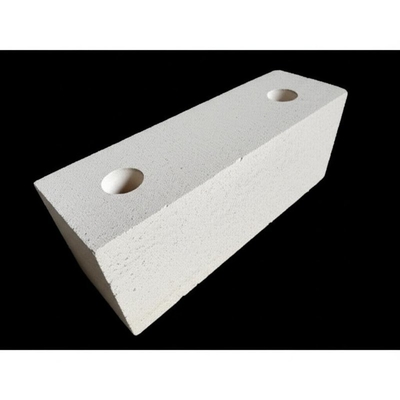 kopen glad oppervlak Hoog alumina vuurvaste baksteen Porositeit onder 22% Geschikt voor toepassing bij hoge temperaturen online manufacture