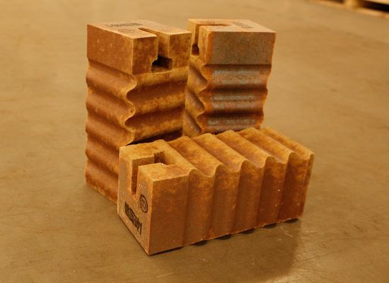 AZM 1680 Silicon Mullite Brick 1550C-1650C Bruin Anker Brick