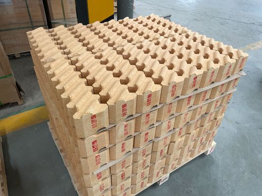 80-83% Al2O3 Ankersteen Hoog aluminium Op maat gemaakte hoge temperatuur vuursteen